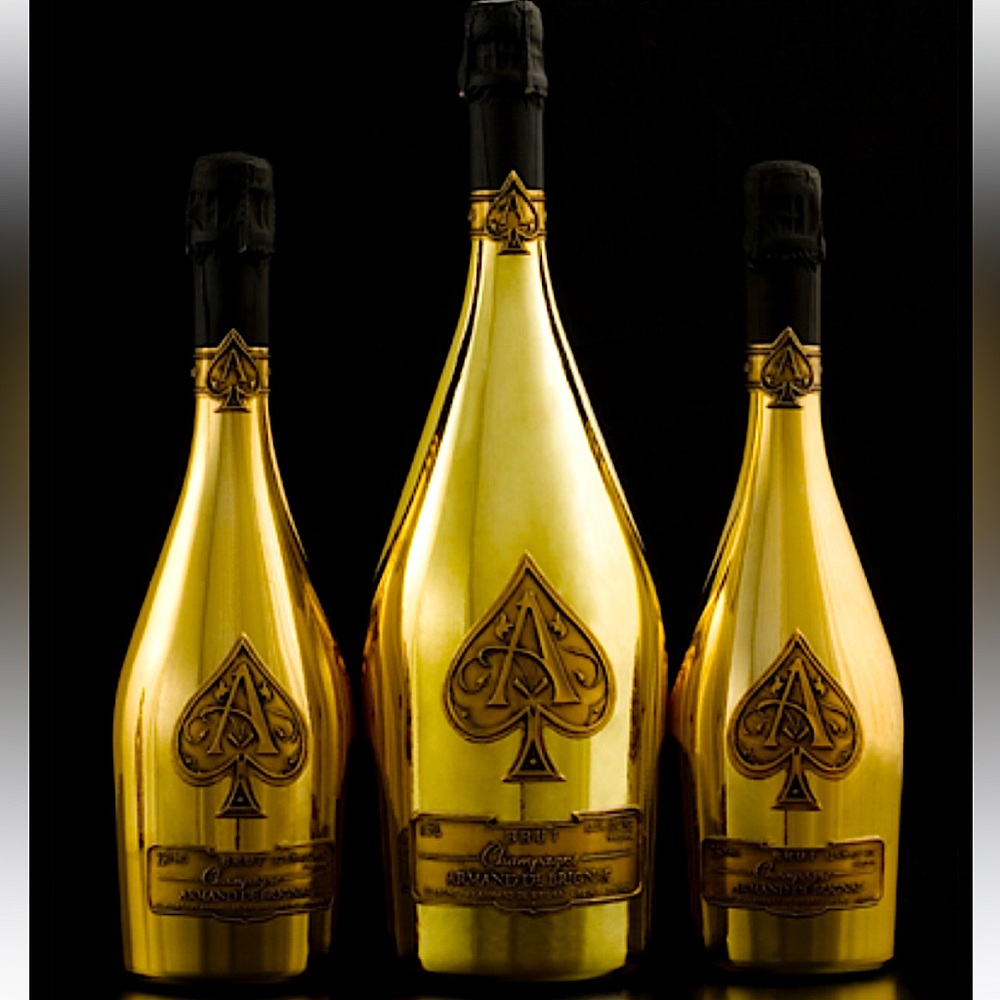 🍾🥂💛🖤‎ One gold ACE magnum champagne bottle 🍾 ✨